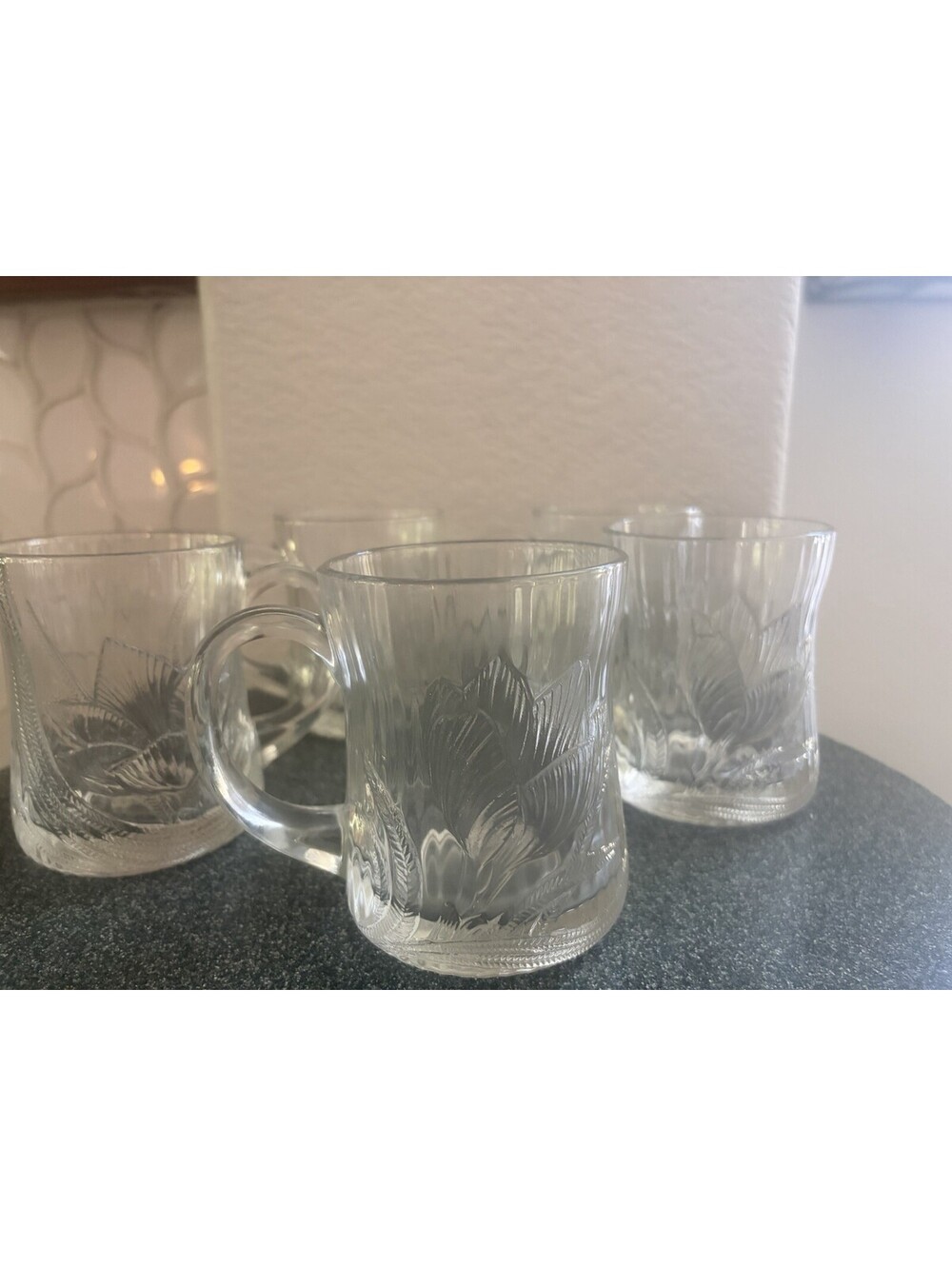 (6) BEAUTIFUL Glass Coffee Cups Mugs Arcoroc Canterbury Crocus - Made In France